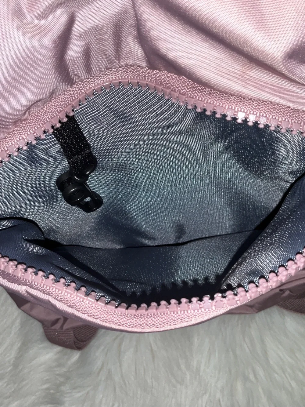 Adidas Essentials sling crossbody bag - Picture 7 of 11